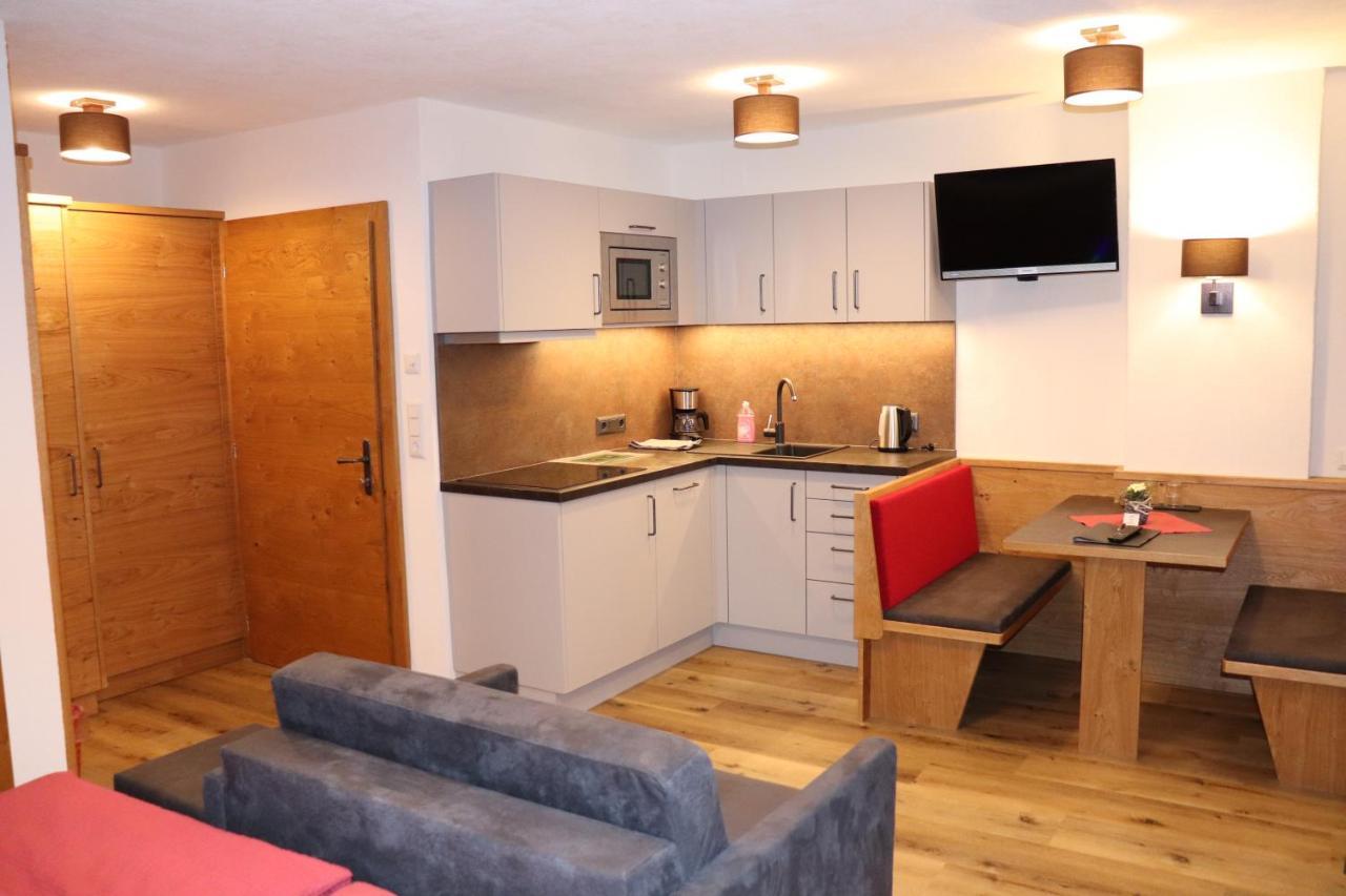 Haus Alpenflora Daire Flirsch Dış mekan fotoğraf