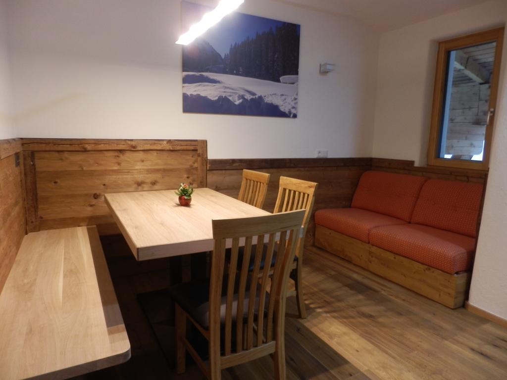 Haus Alpenflora Daire Flirsch Dış mekan fotoğraf