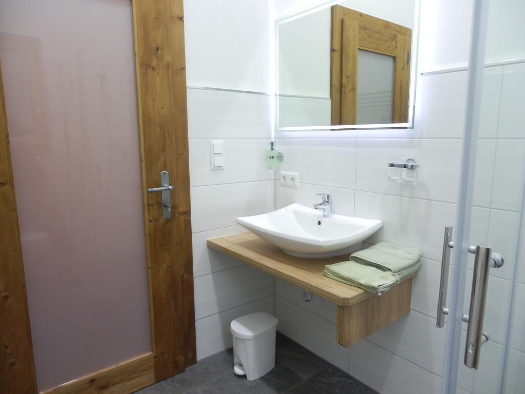 Haus Alpenflora Daire Flirsch Dış mekan fotoğraf