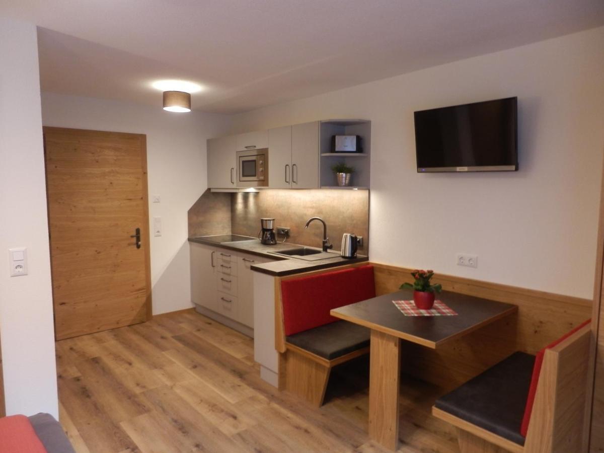 Haus Alpenflora Daire Flirsch Dış mekan fotoğraf